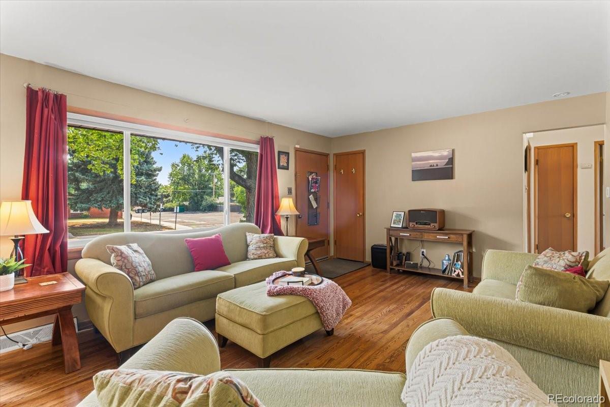 MLS Image #4 for 2337 s patton court,denver, Colorado