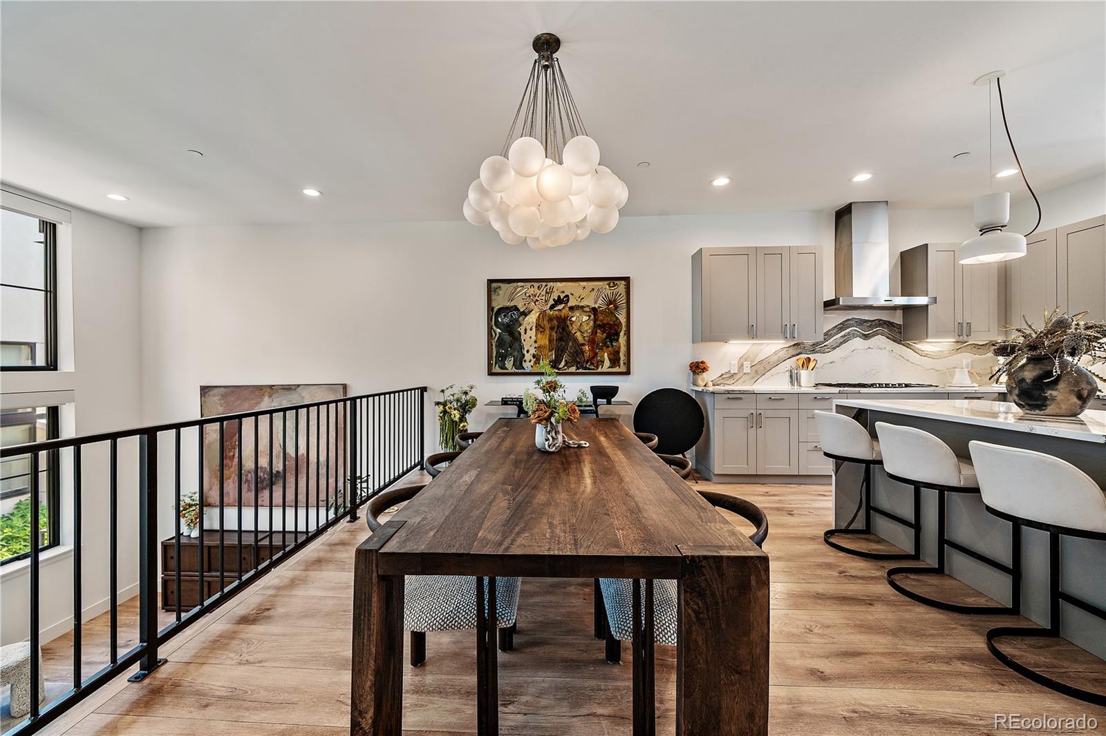 MLS Image #10 for 818  ash street,denver, Colorado