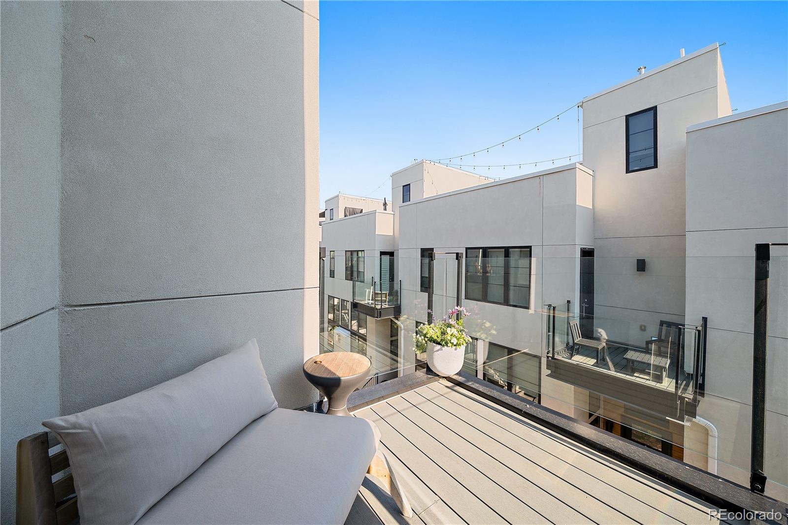 MLS Image #14 for 818  ash street,denver, Colorado