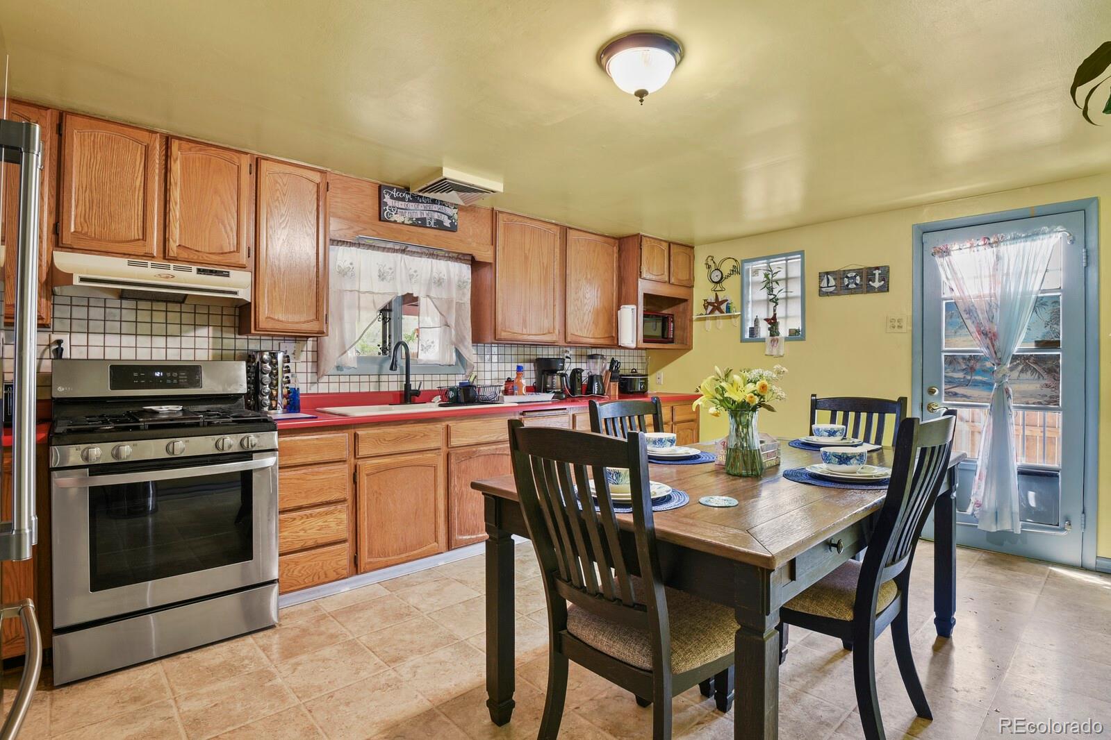 MLS Image #10 for 1208  joliet avenue,pueblo, Colorado