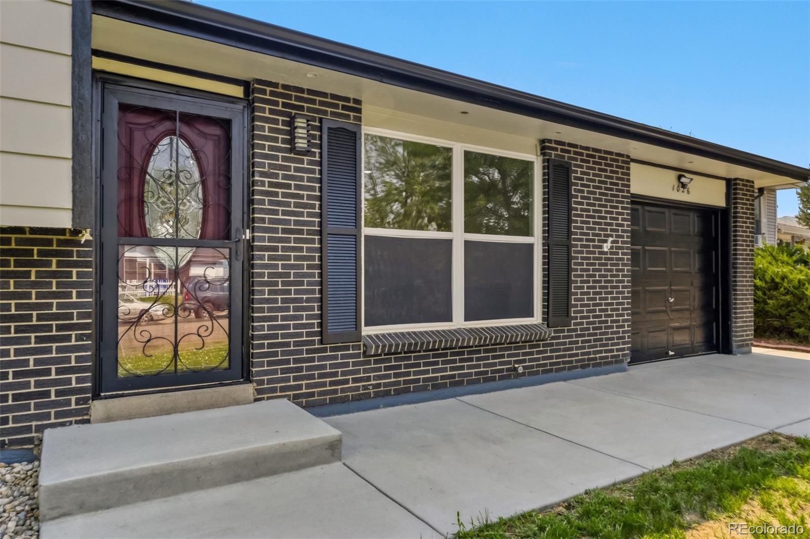MLS Image #1 for 1026  mobile street,aurora, Colorado