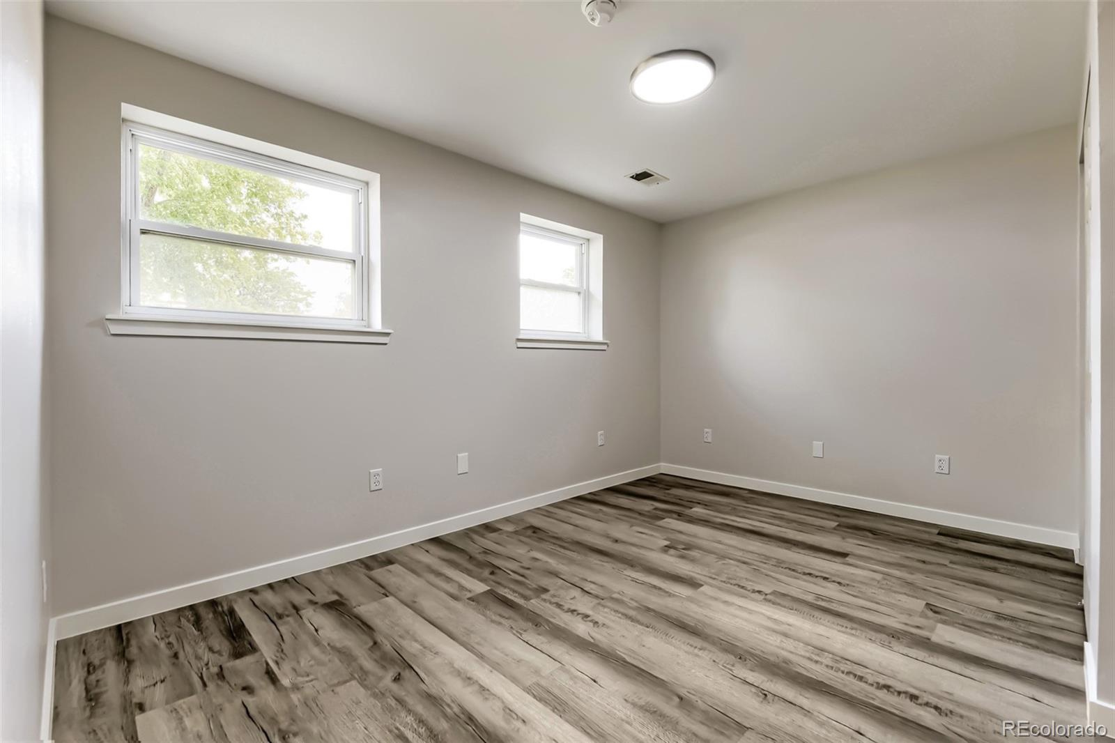MLS Image #14 for 1026  mobile street,aurora, Colorado