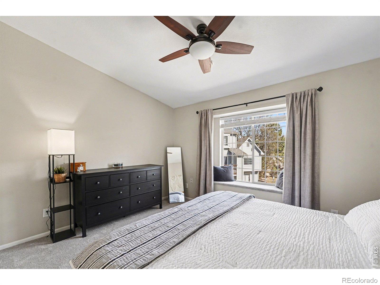 MLS Image #15 for 1885 s quebec way,denver, Colorado