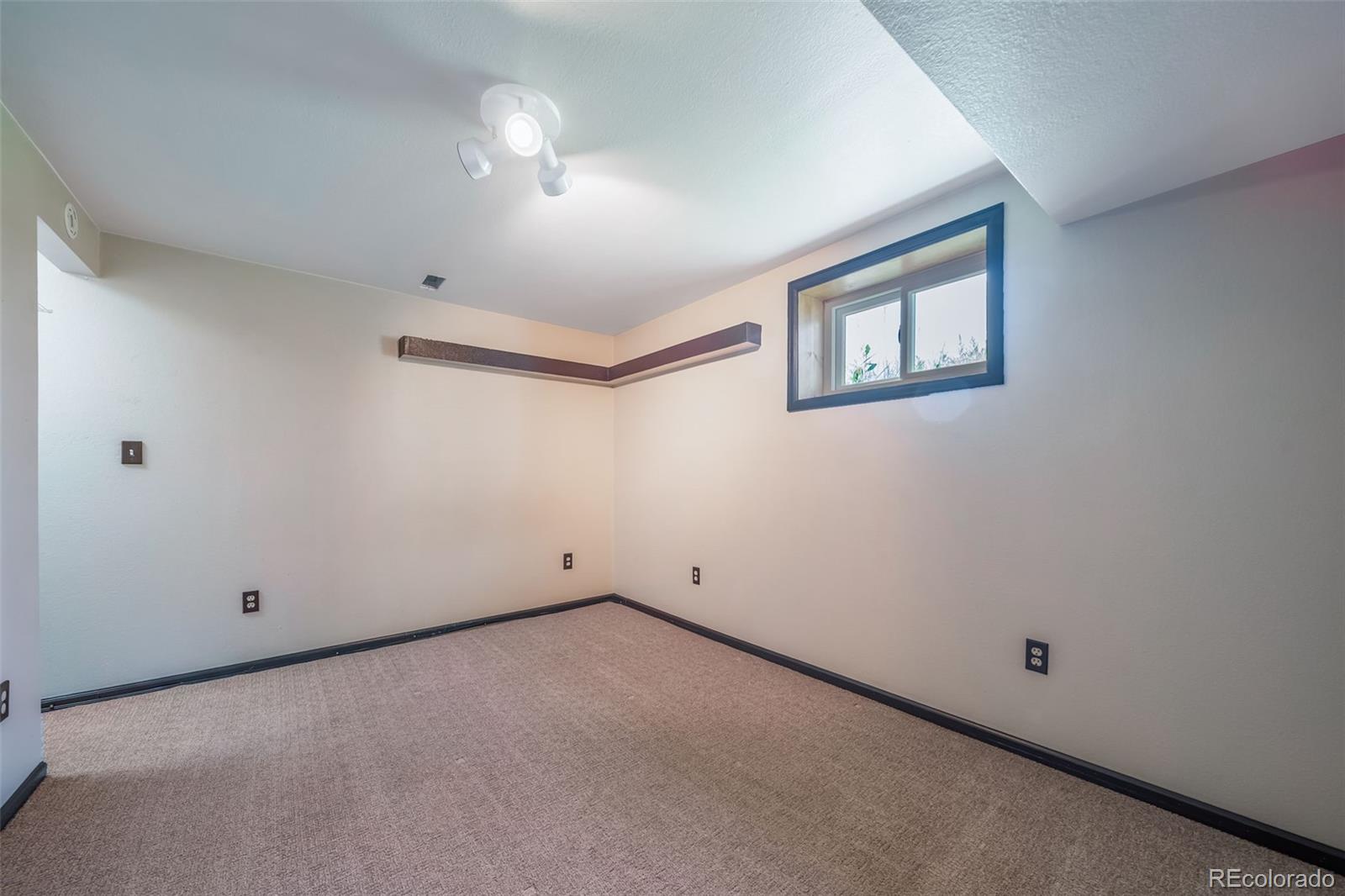 MLS Image #16 for 8245  sun country drive,elizabeth, Colorado