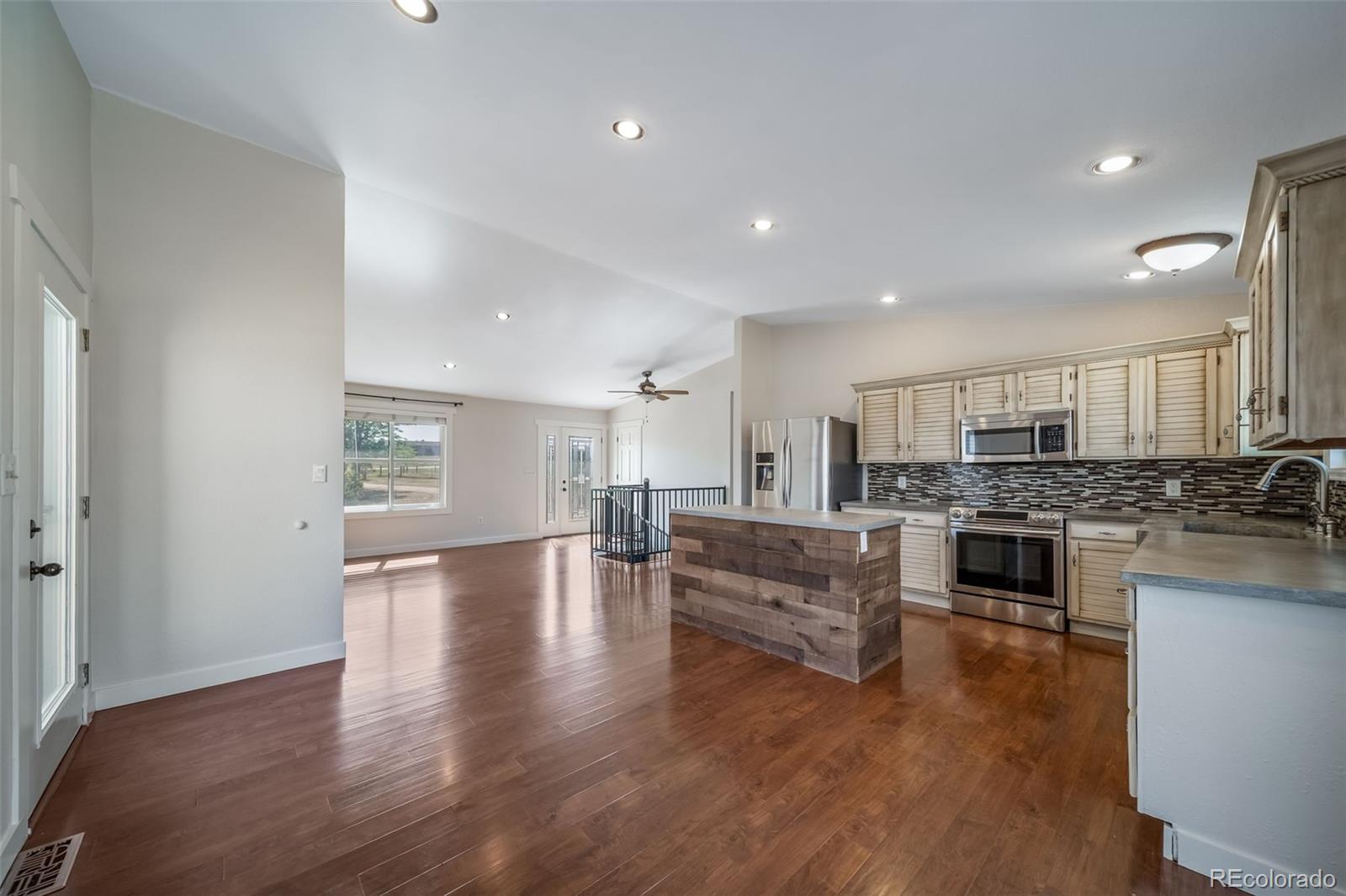 MLS Image #4 for 8245  sun country drive,elizabeth, Colorado