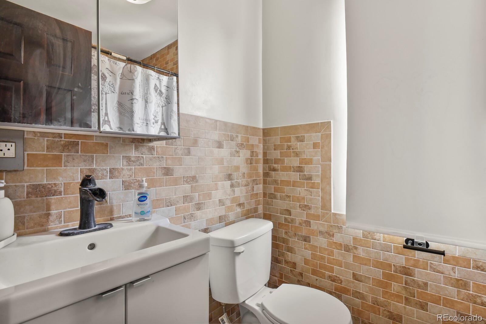 MLS Image #14 for 594 s joplin street,aurora, Colorado