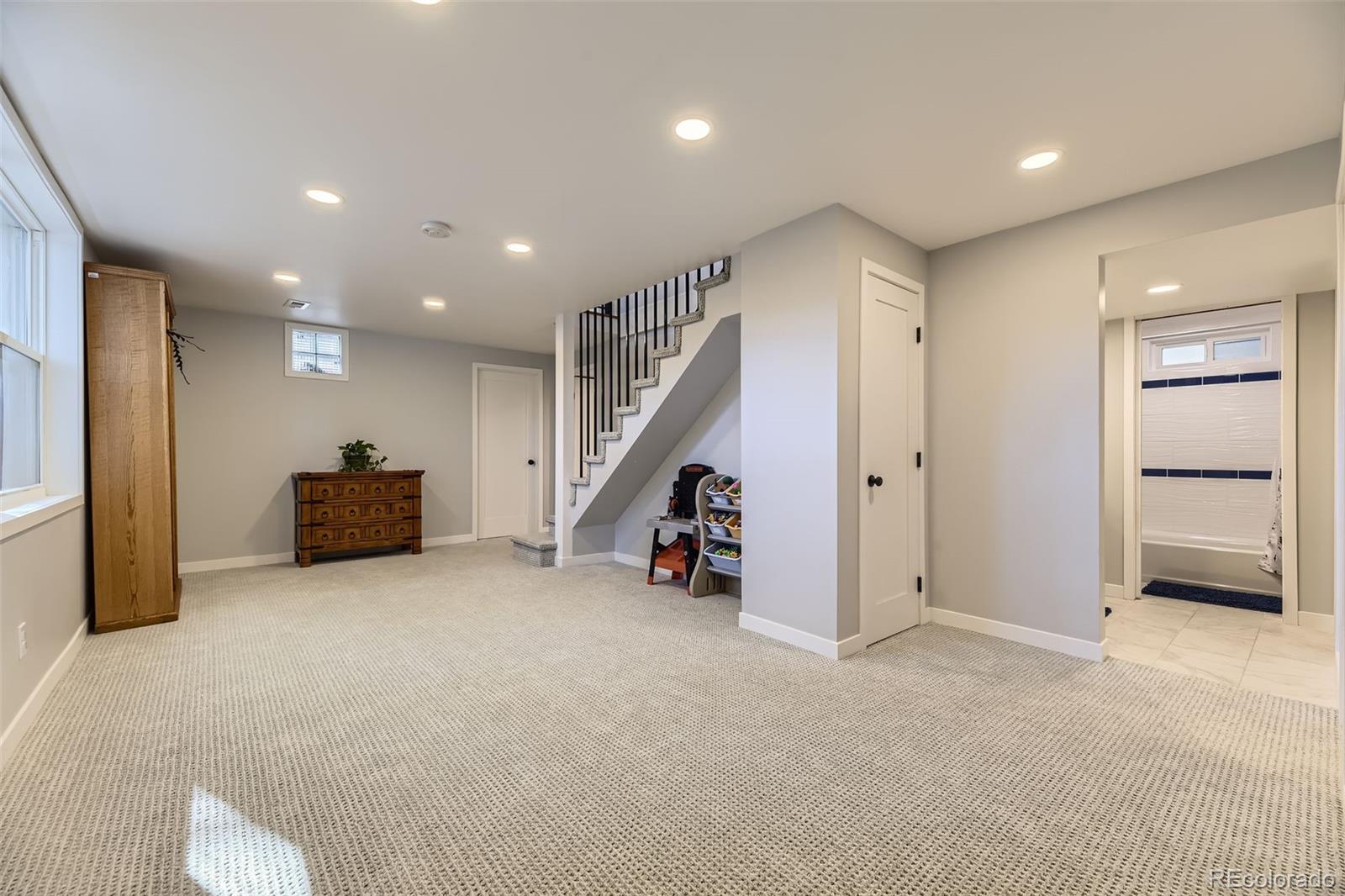 MLS Image #13 for 70  cascade court,colorado springs, Colorado