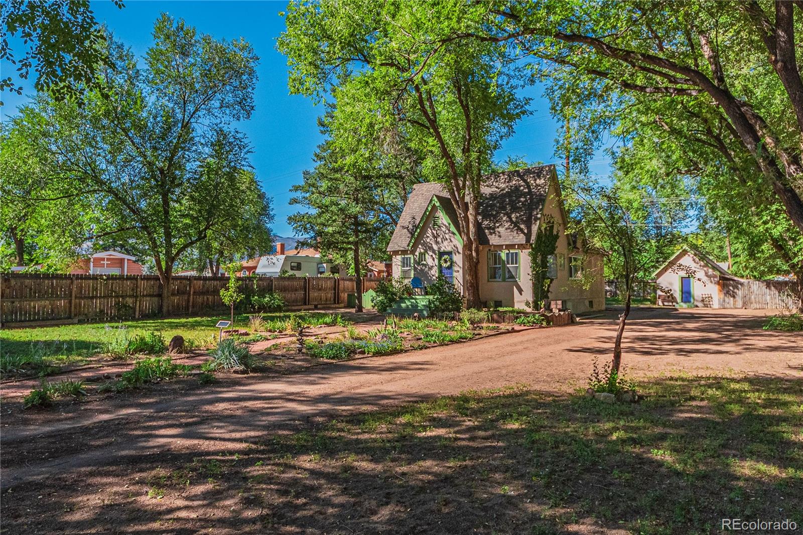 MLS Image #2 for 70  cascade court,colorado springs, Colorado