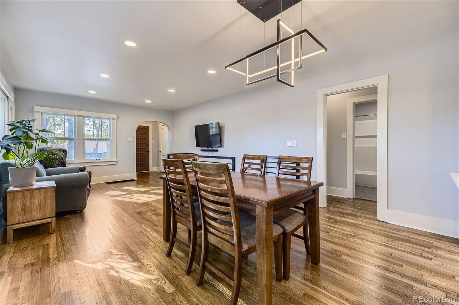 MLS Image #5 for 70  cascade court,colorado springs, Colorado