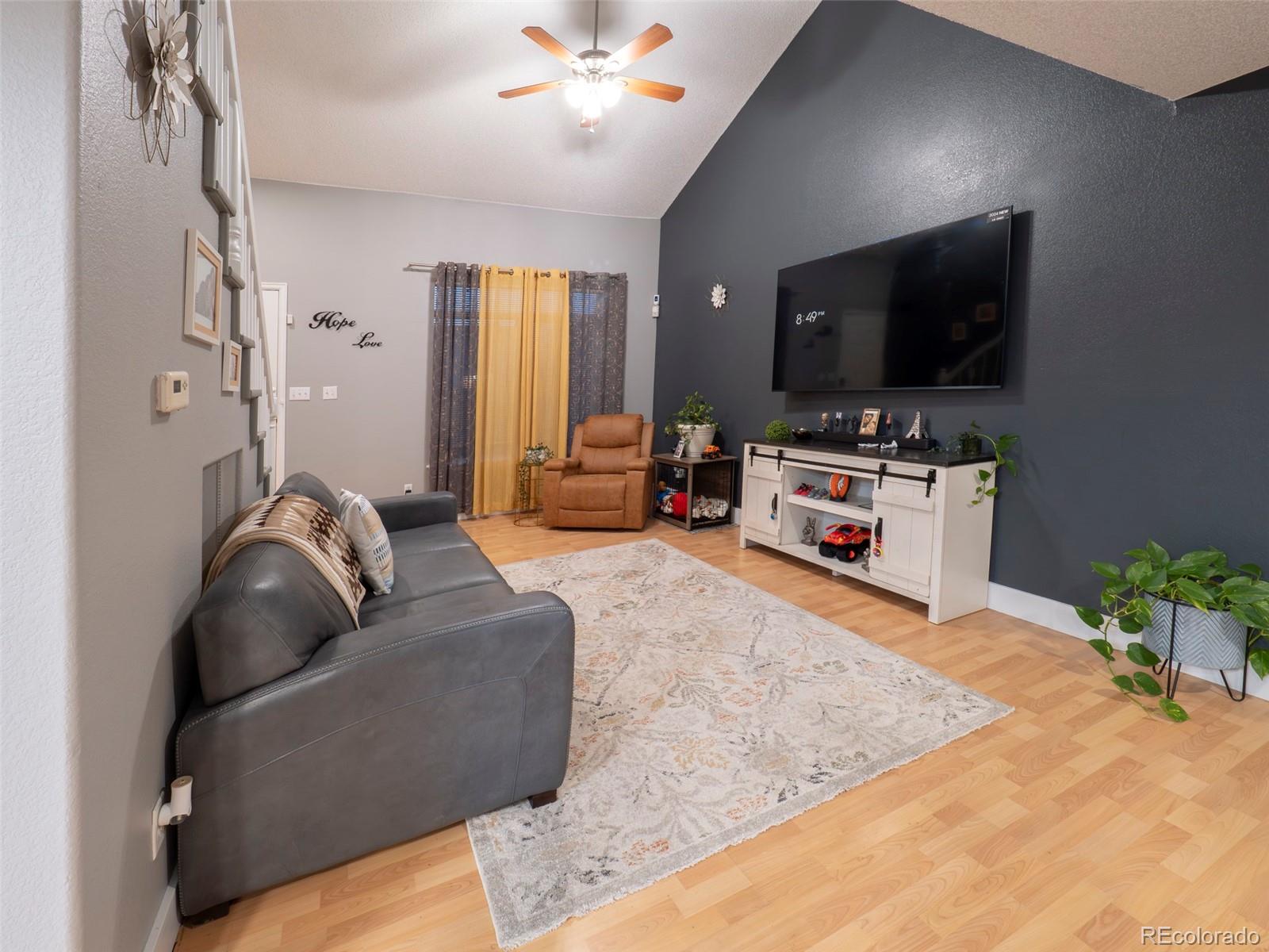 MLS Image #5 for 21376 e 40th place,denver, Colorado