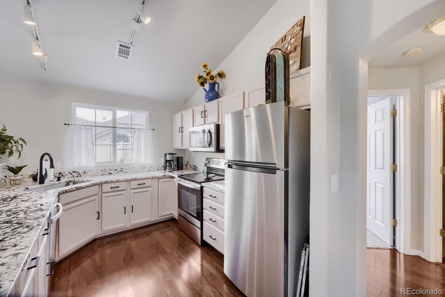 MLS Image #11 for 3272 e 103rd drive,thornton, Colorado