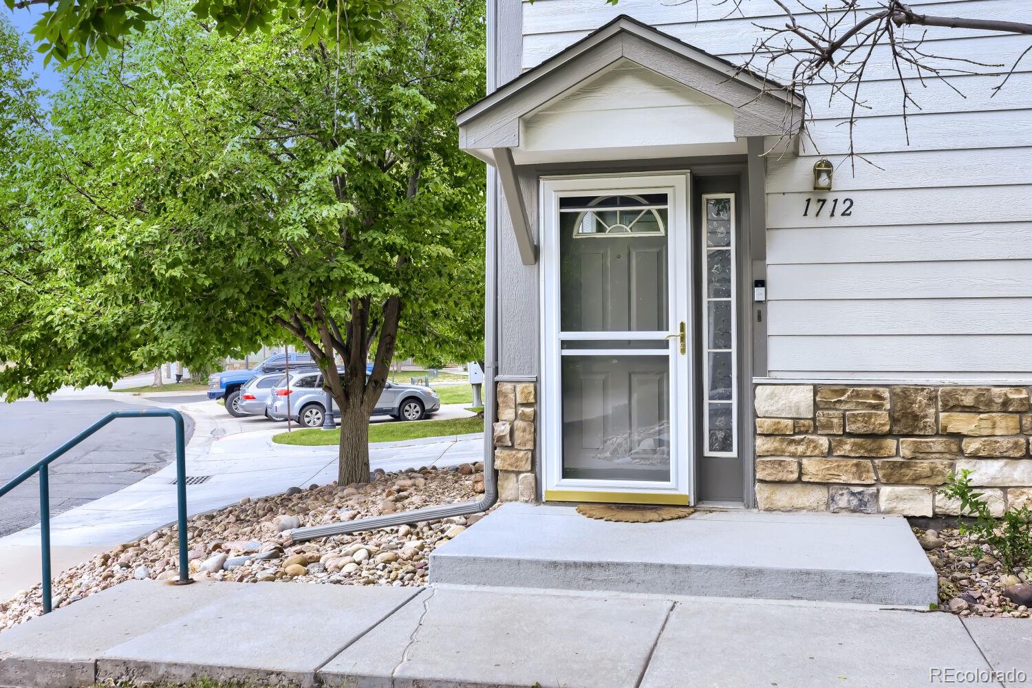 MLS Image #2 for 3272 e 103rd drive,thornton, Colorado
