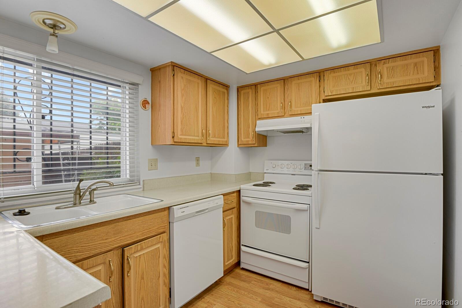 MLS Image #14 for 1291 s troy street,aurora, Colorado