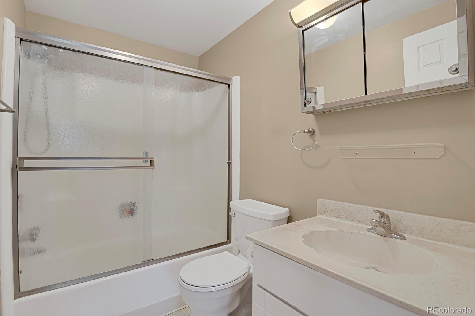 MLS Image #9 for 1291 s troy street,aurora, Colorado