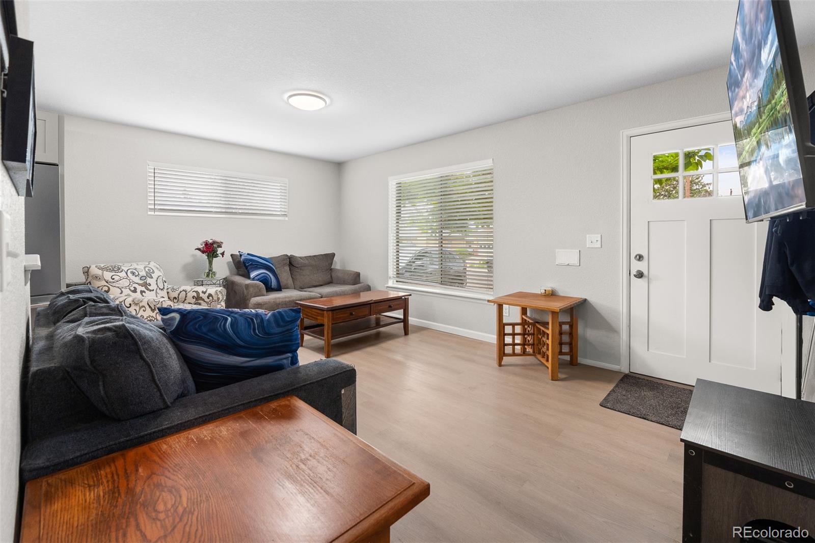 MLS Image #15 for 2041  samuel drive,denver, Colorado