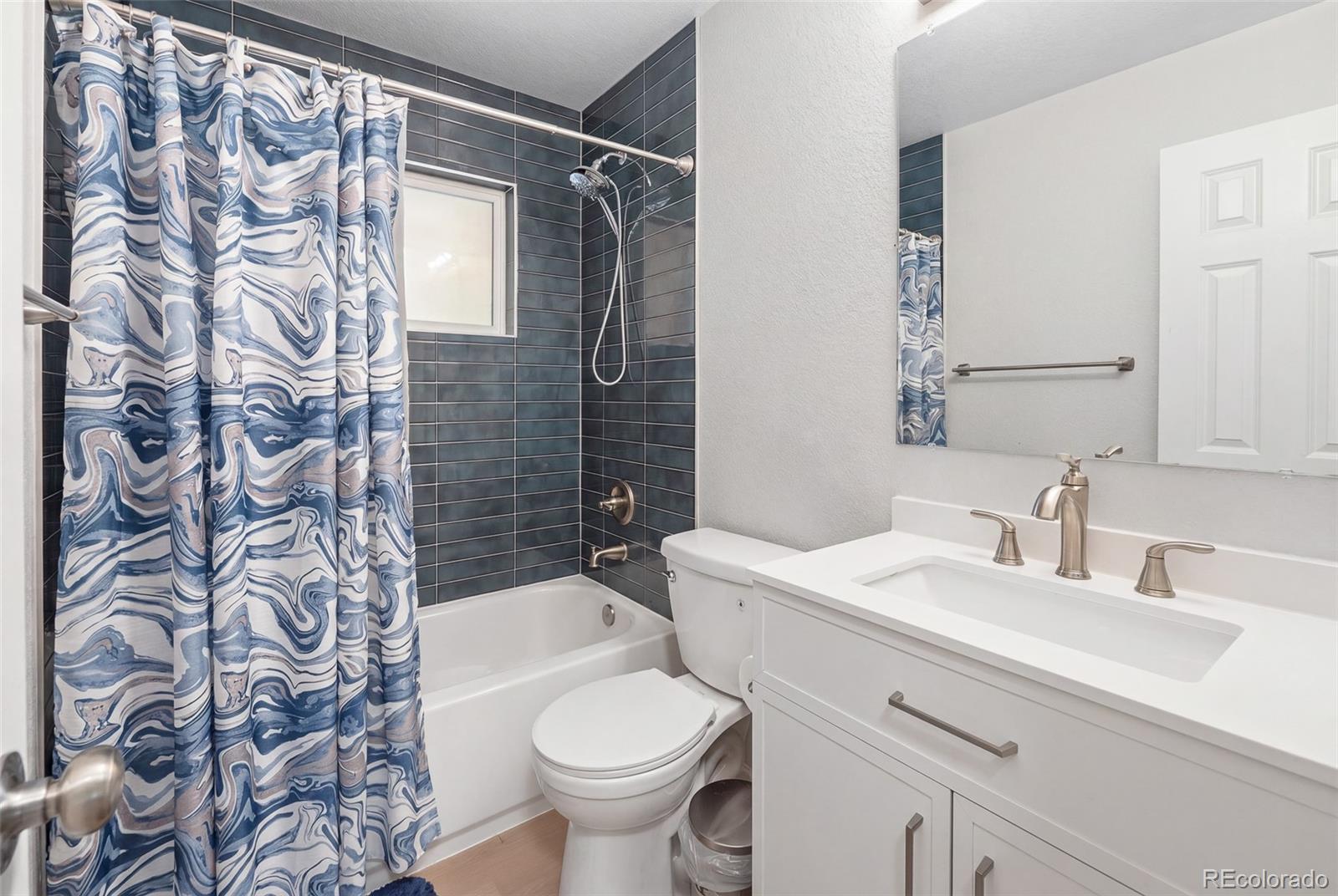 MLS Image #23 for 2041  samuel drive,denver, Colorado
