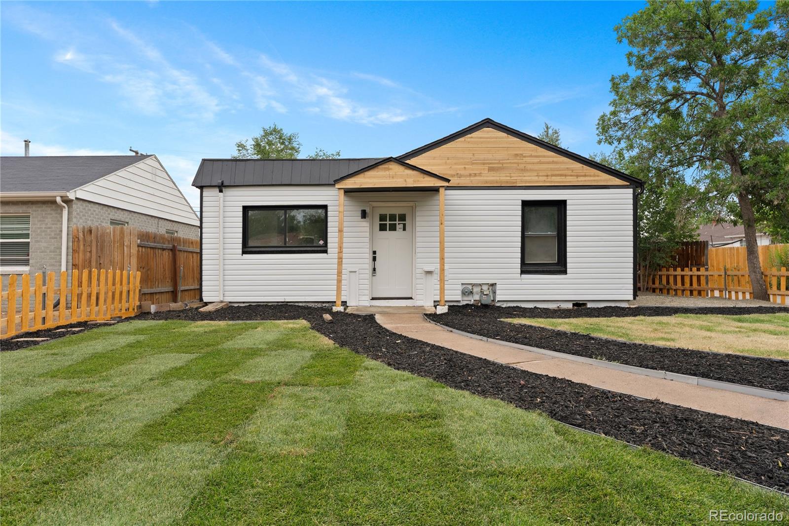MLS Image #1 for 1716  nome street,aurora, Colorado