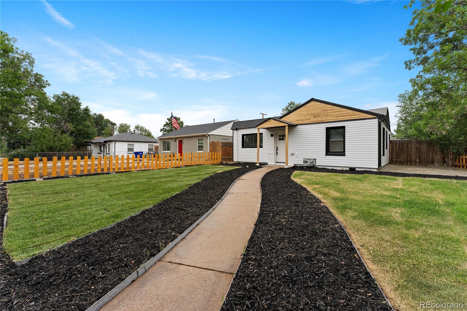 MLS Image #2 for 1716  nome street,aurora, Colorado