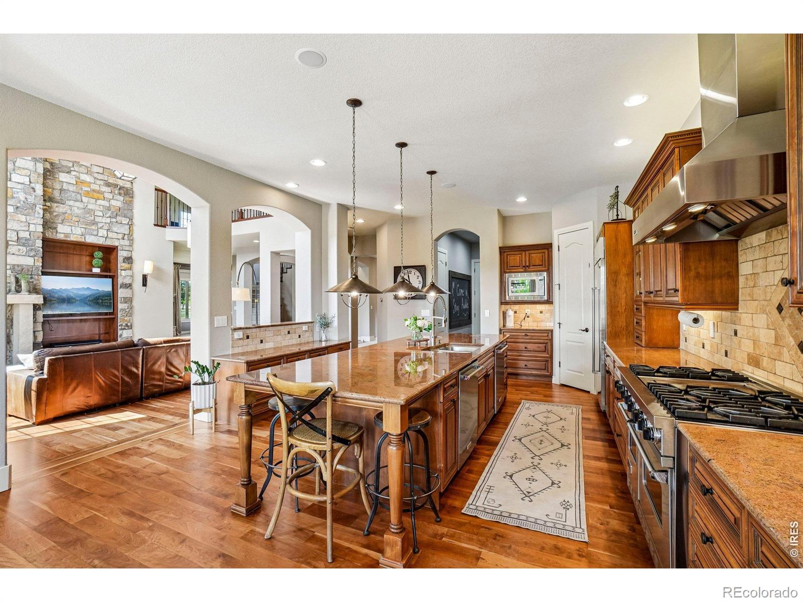 MLS Image #13 for 1030  berthoud peak drive,berthoud, Colorado