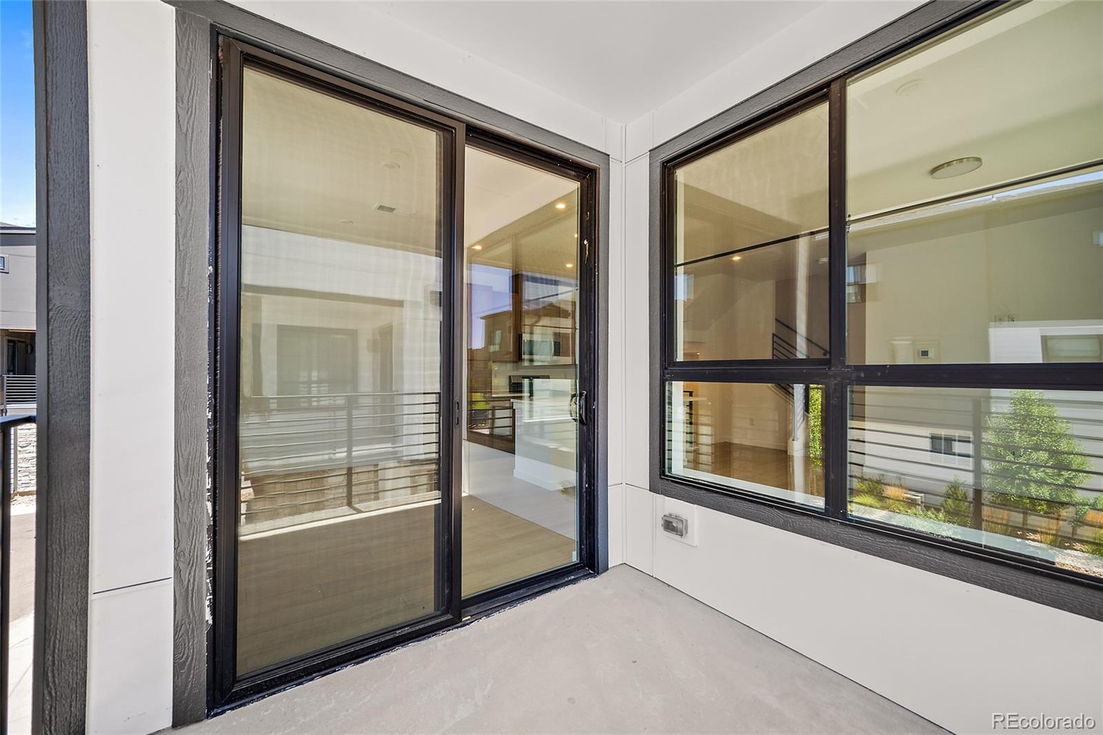 MLS Image #13 for 2020 s holly street,denver, Colorado