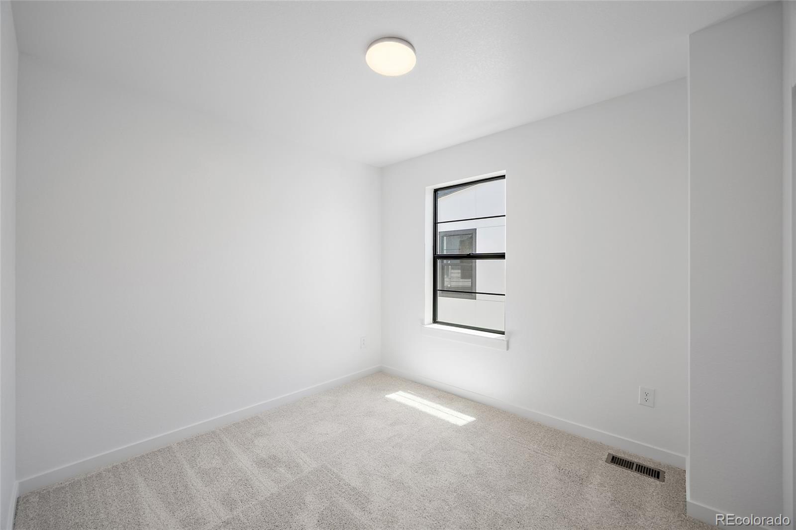 MLS Image #17 for 2020 s holly street,denver, Colorado