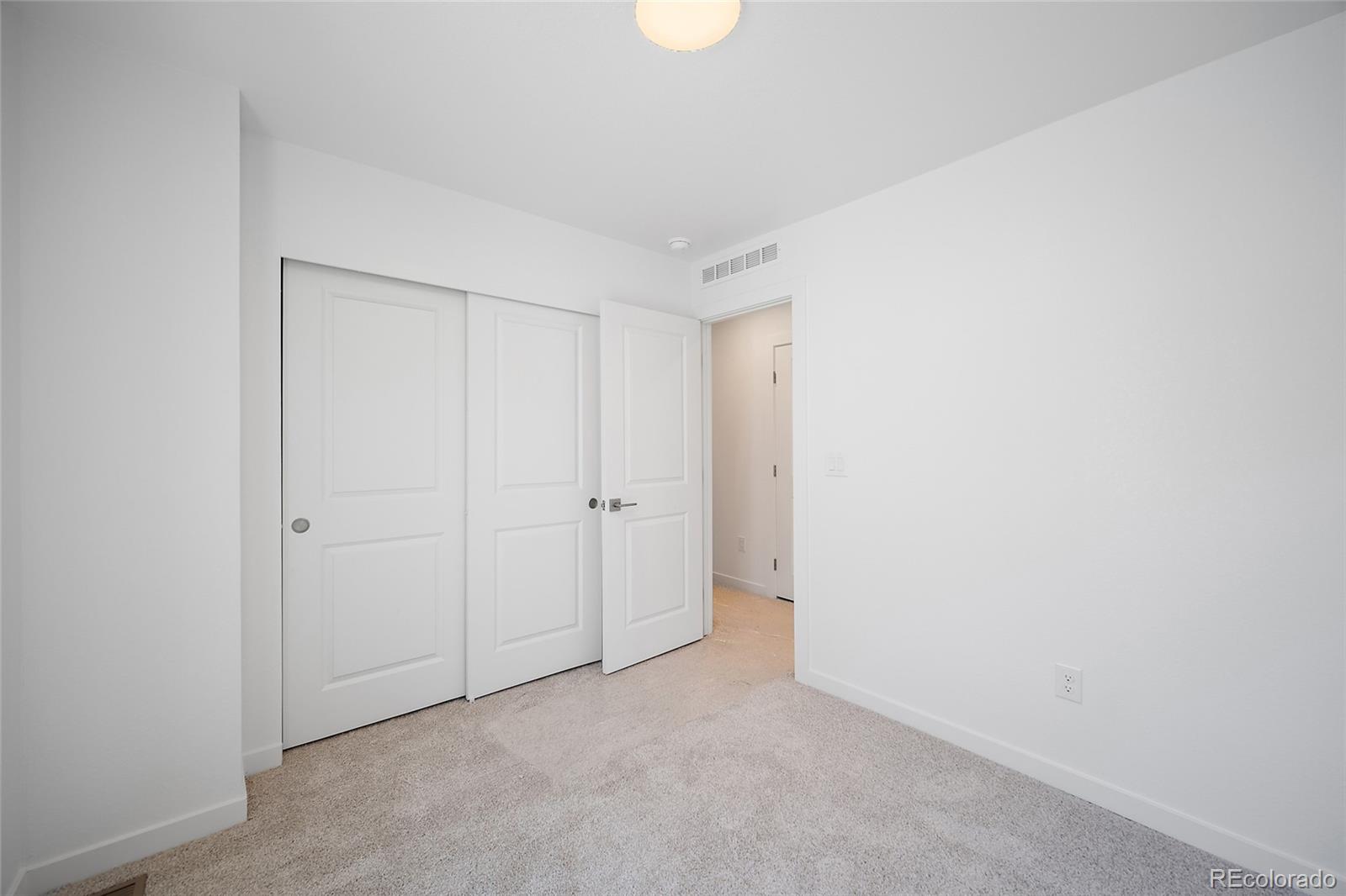 MLS Image #18 for 2020 s holly street,denver, Colorado