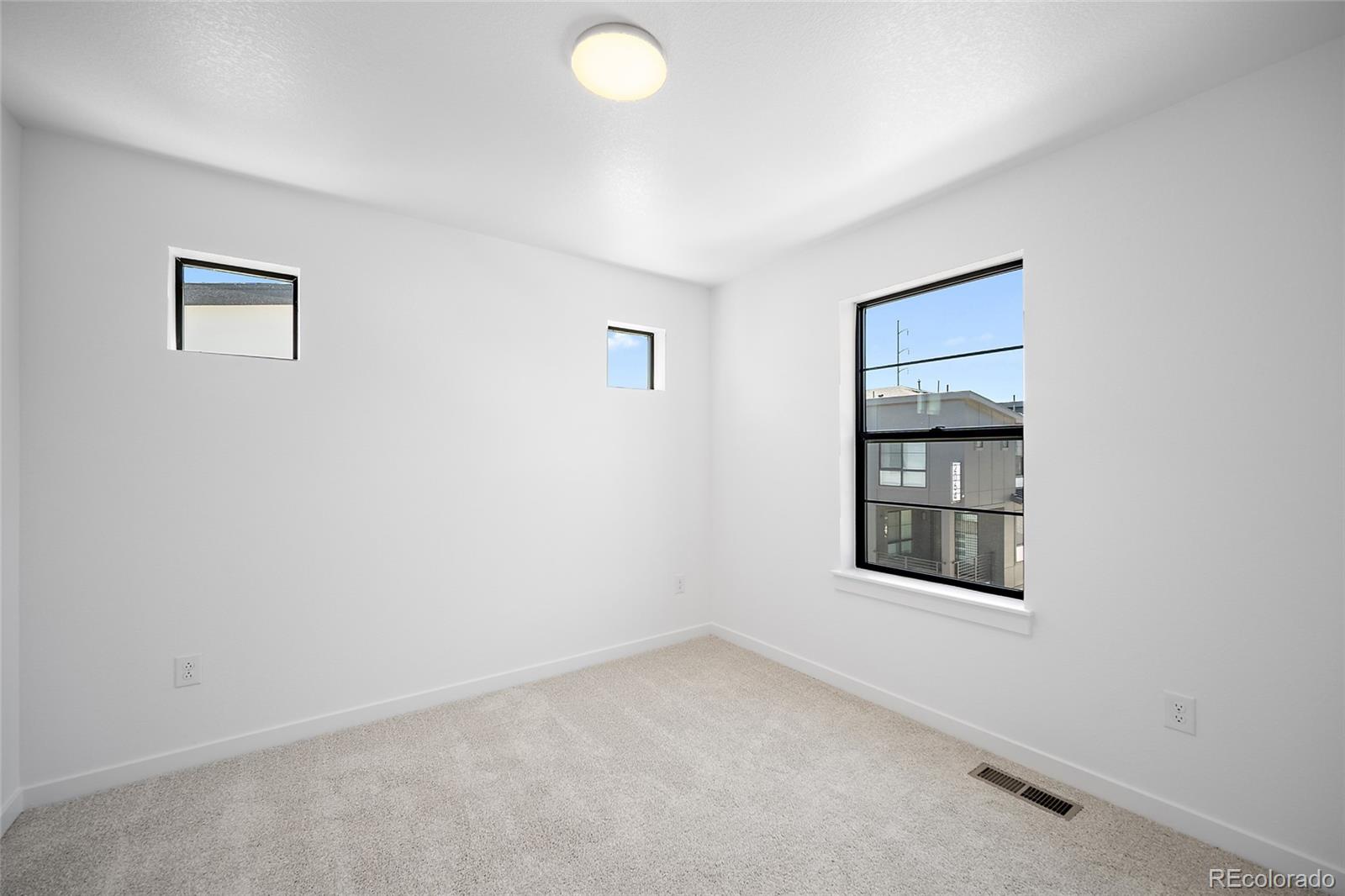 MLS Image #20 for 2020 s holly street,denver, Colorado