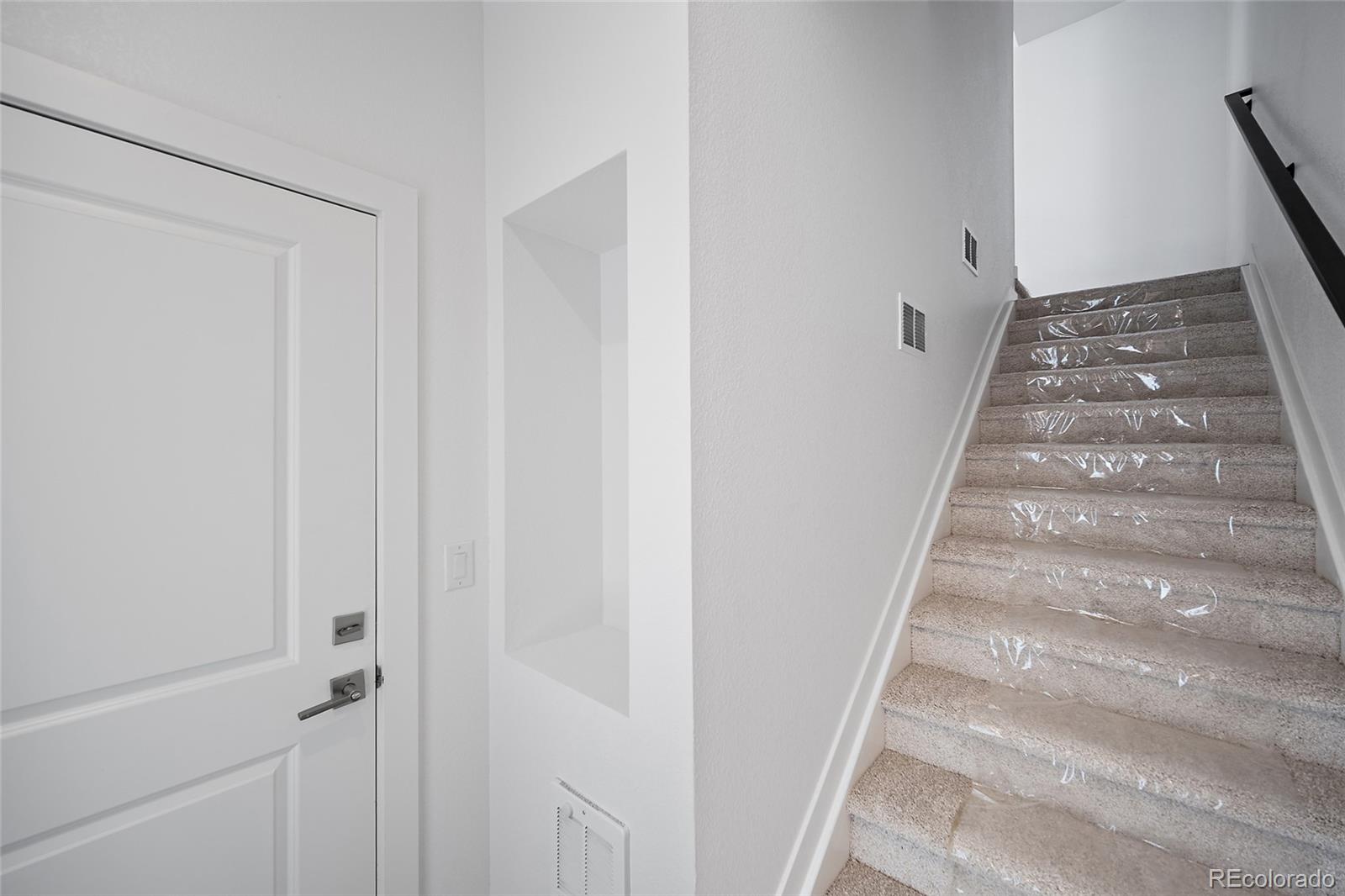 MLS Image #26 for 2020 s holly street,denver, Colorado