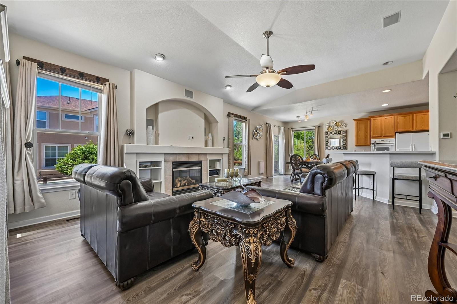 MLS Image #6 for 247 n coolidge way,aurora, Colorado