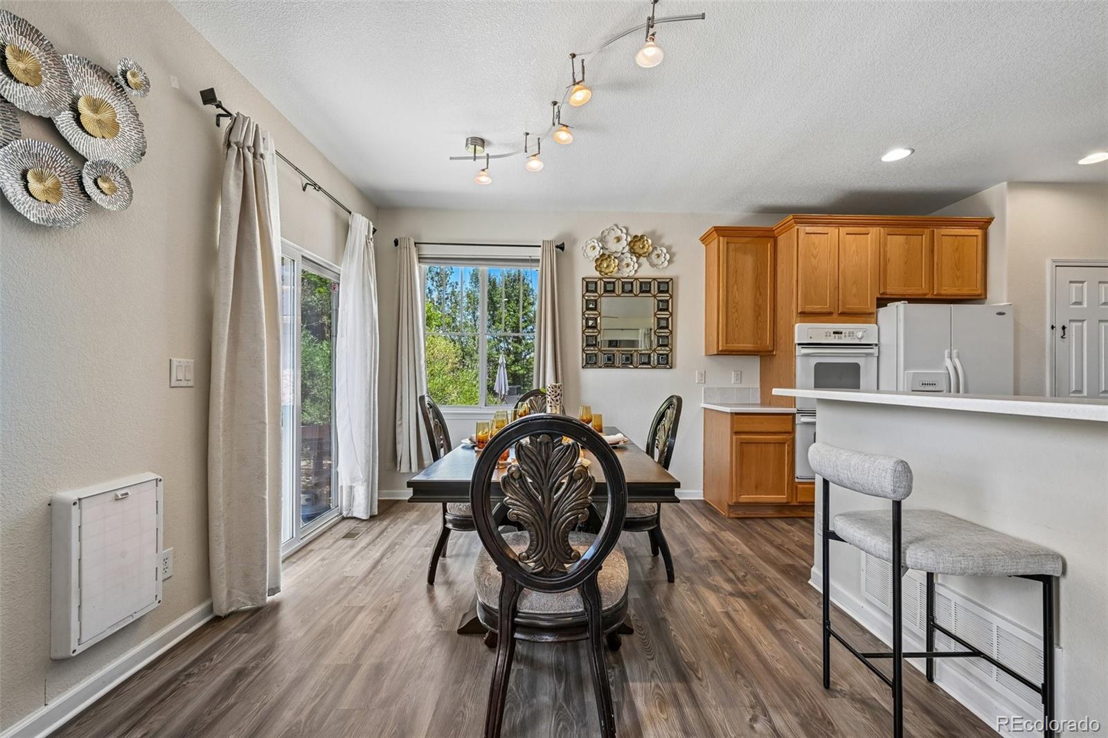 MLS Image #9 for 247 n coolidge way,aurora, Colorado