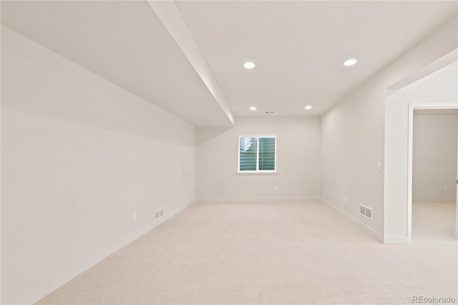 MLS Image #29 for 2595  joliet street,aurora, Colorado