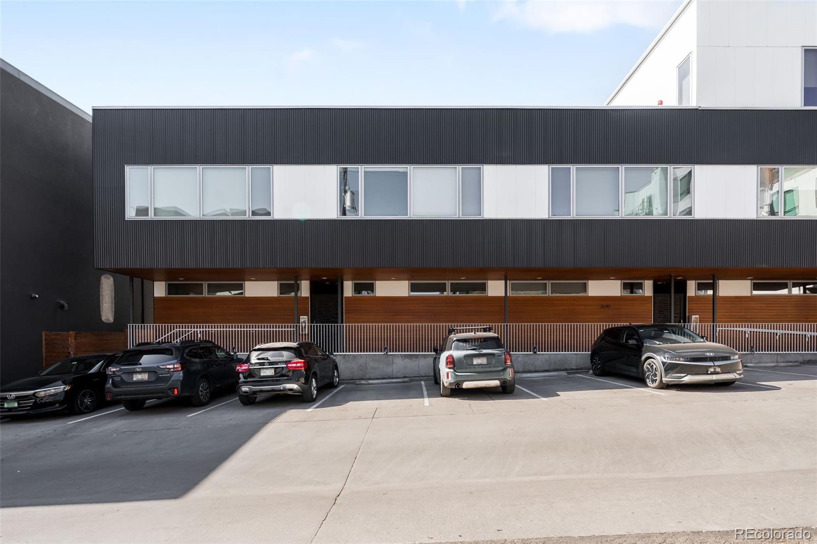 MLS Image #20 for 2640  central court,denver, Colorado