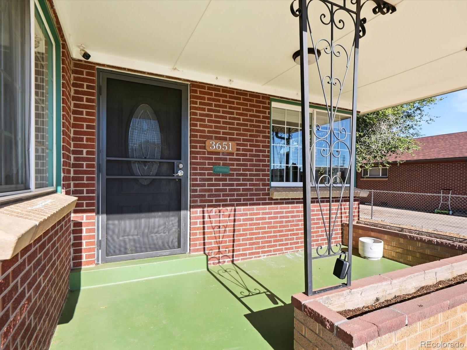 MLS Image #29 for 3651  forest street,denver, Colorado