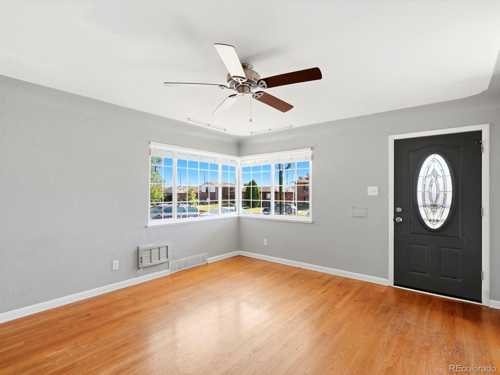 MLS Image #3 for 3651  forest street,denver, Colorado