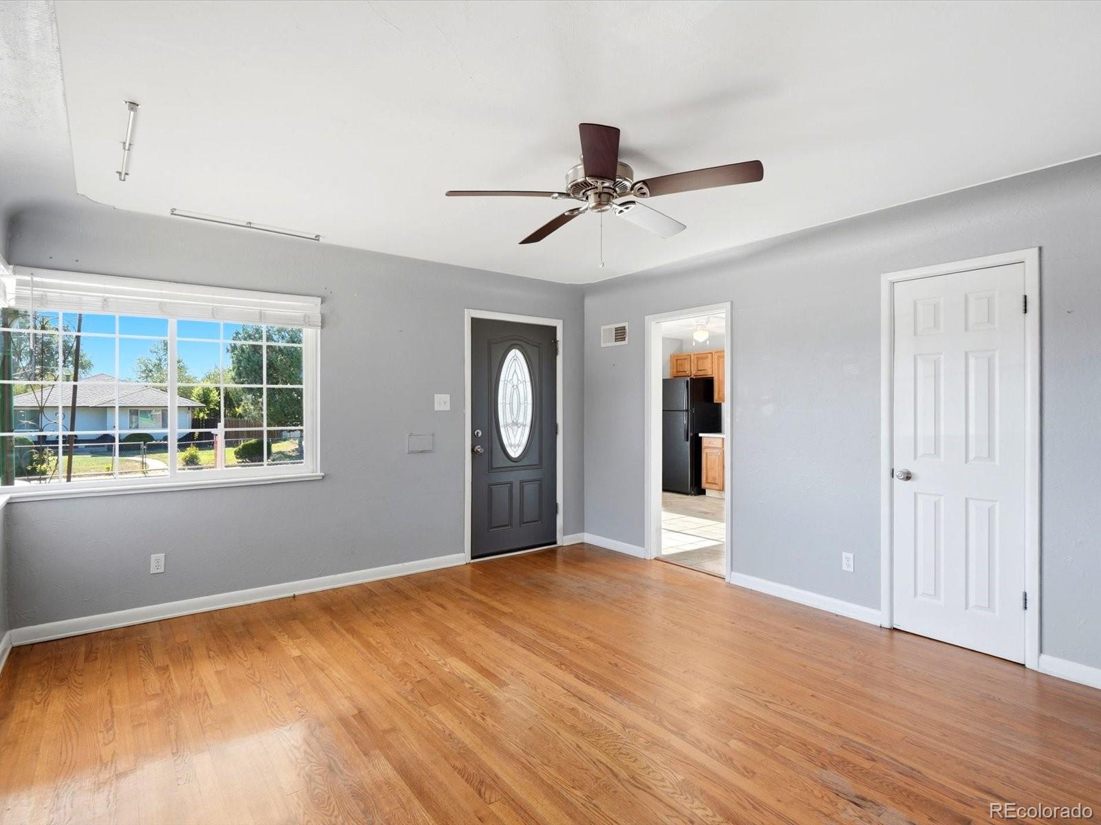 MLS Image #4 for 3651  forest street,denver, Colorado