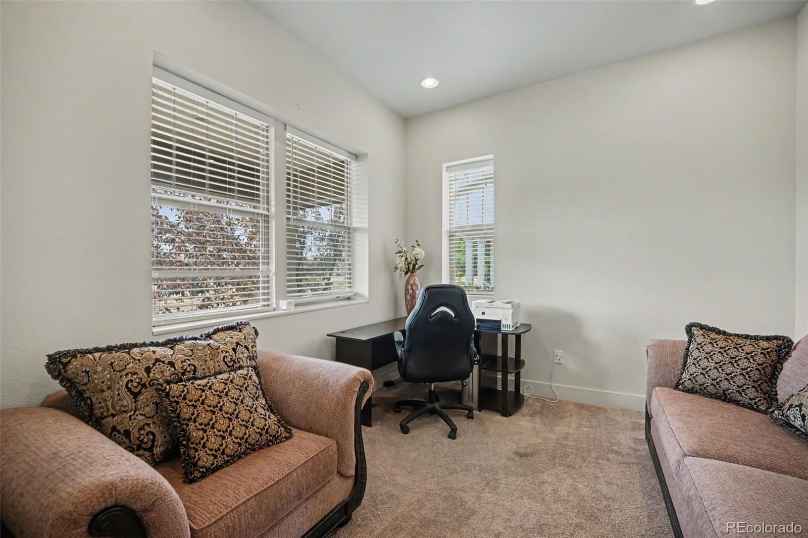MLS Image #10 for 9045 e prairie meadow drive,denver, Colorado