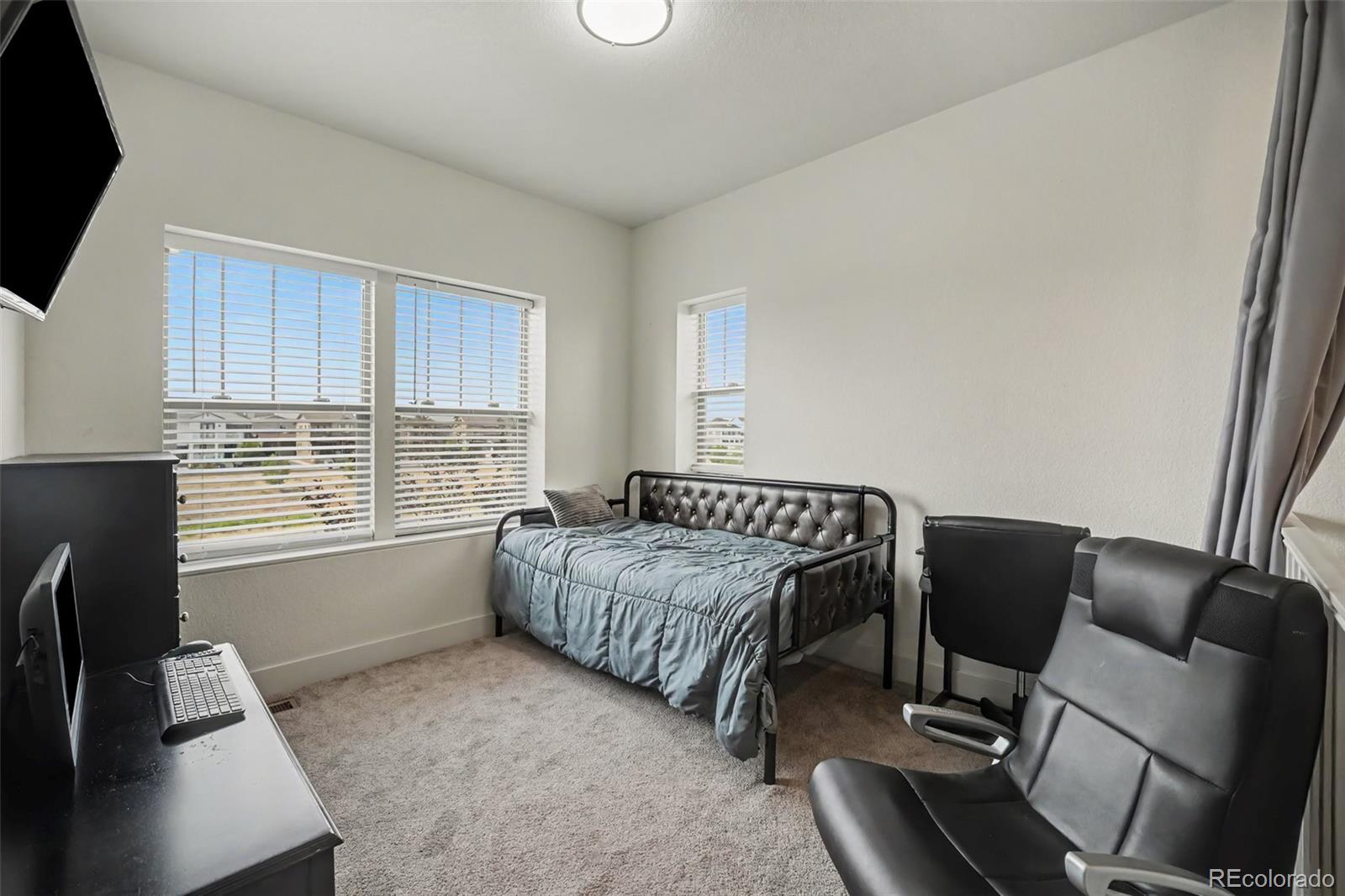 MLS Image #15 for 9045 e prairie meadow drive,denver, Colorado