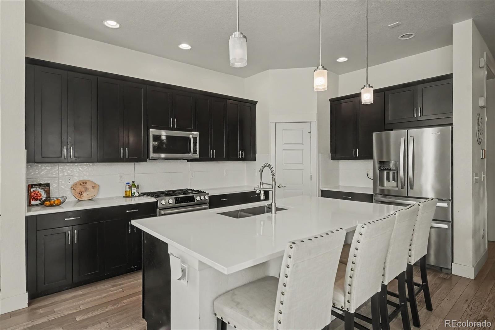 MLS Image #8 for 9045 e prairie meadow drive,denver, Colorado