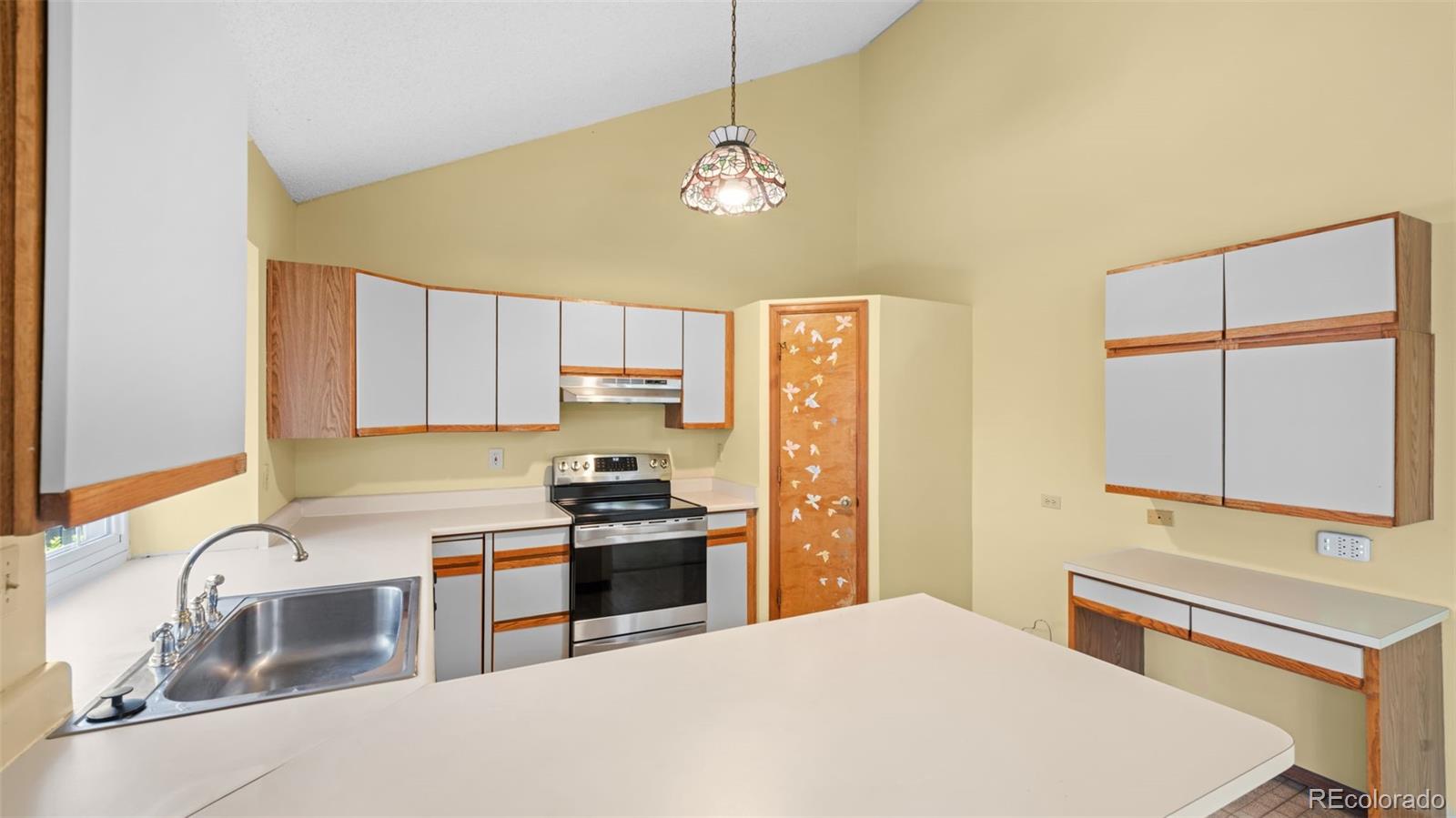 MLS Image #11 for 8395  freemantle drive,colorado springs, Colorado