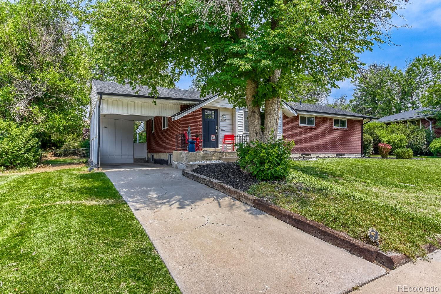 MLS Image #1 for 2555 e maplewood avenue,littleton, Colorado
