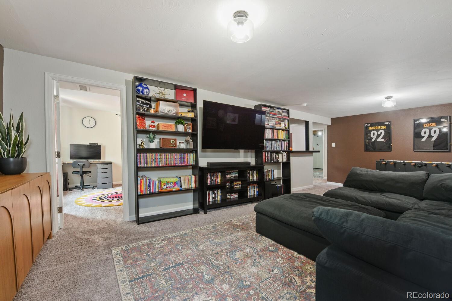 MLS Image #19 for 2555 e maplewood avenue,littleton, Colorado