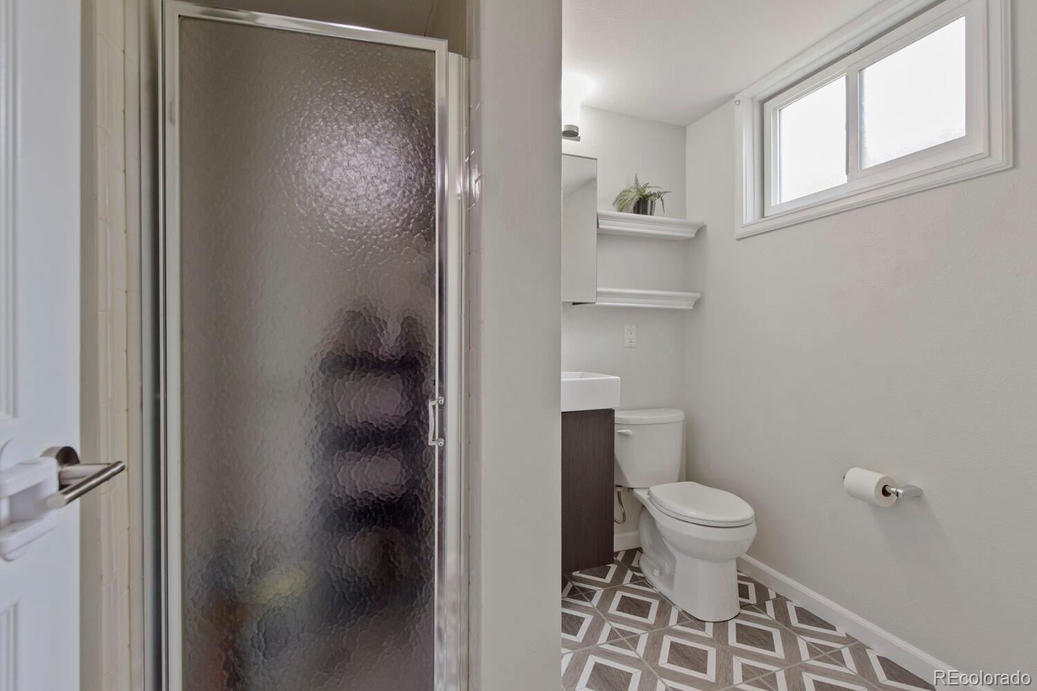MLS Image #21 for 2555 e maplewood avenue,littleton, Colorado