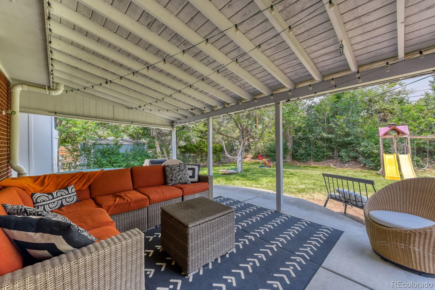 MLS Image #24 for 2555 e maplewood avenue,littleton, Colorado