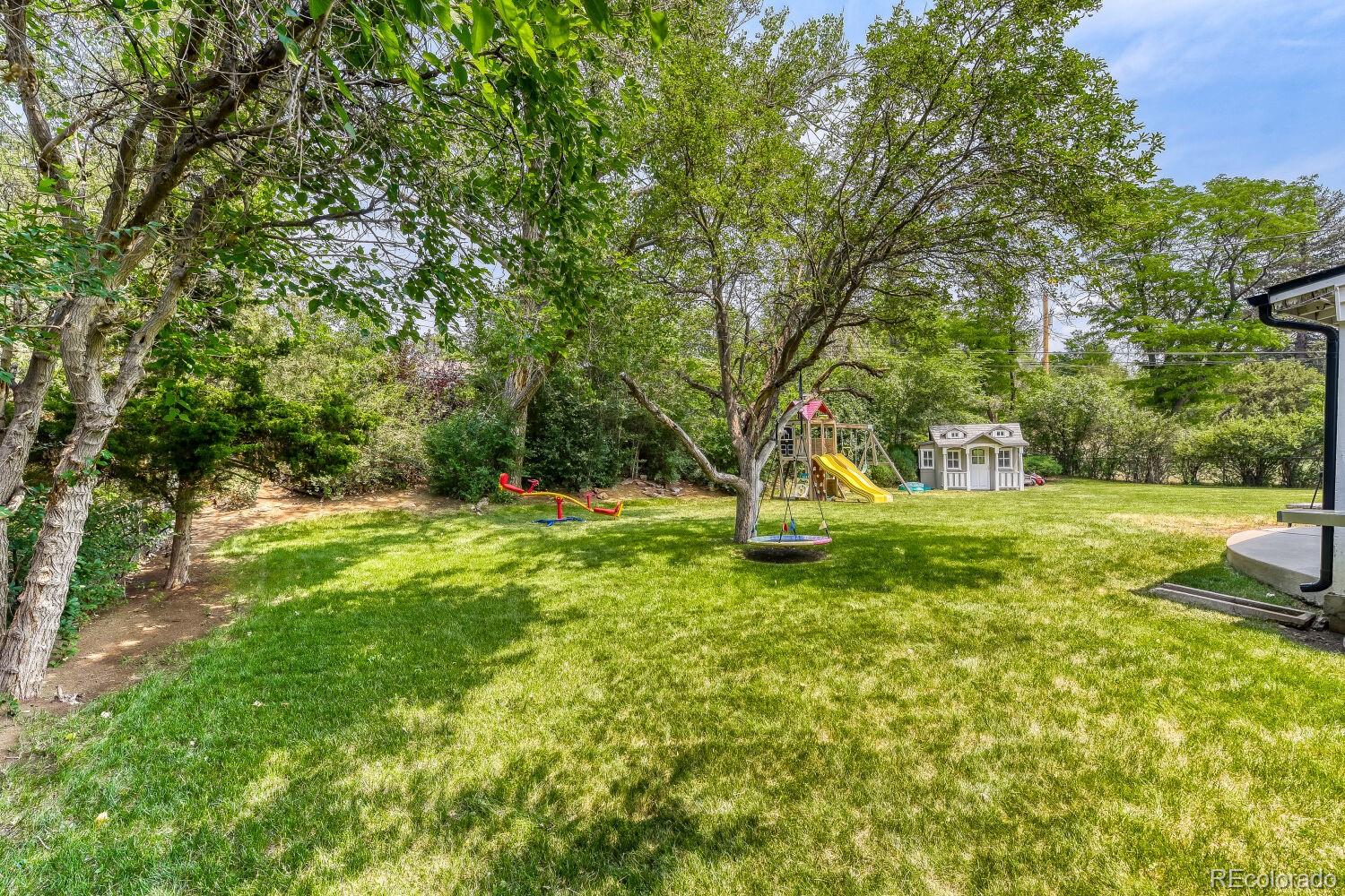 MLS Image #25 for 2555 e maplewood avenue,littleton, Colorado