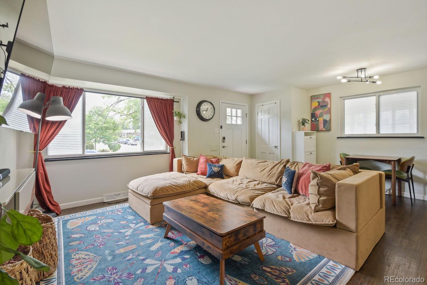 MLS Image #4 for 2555 e maplewood avenue,littleton, Colorado
