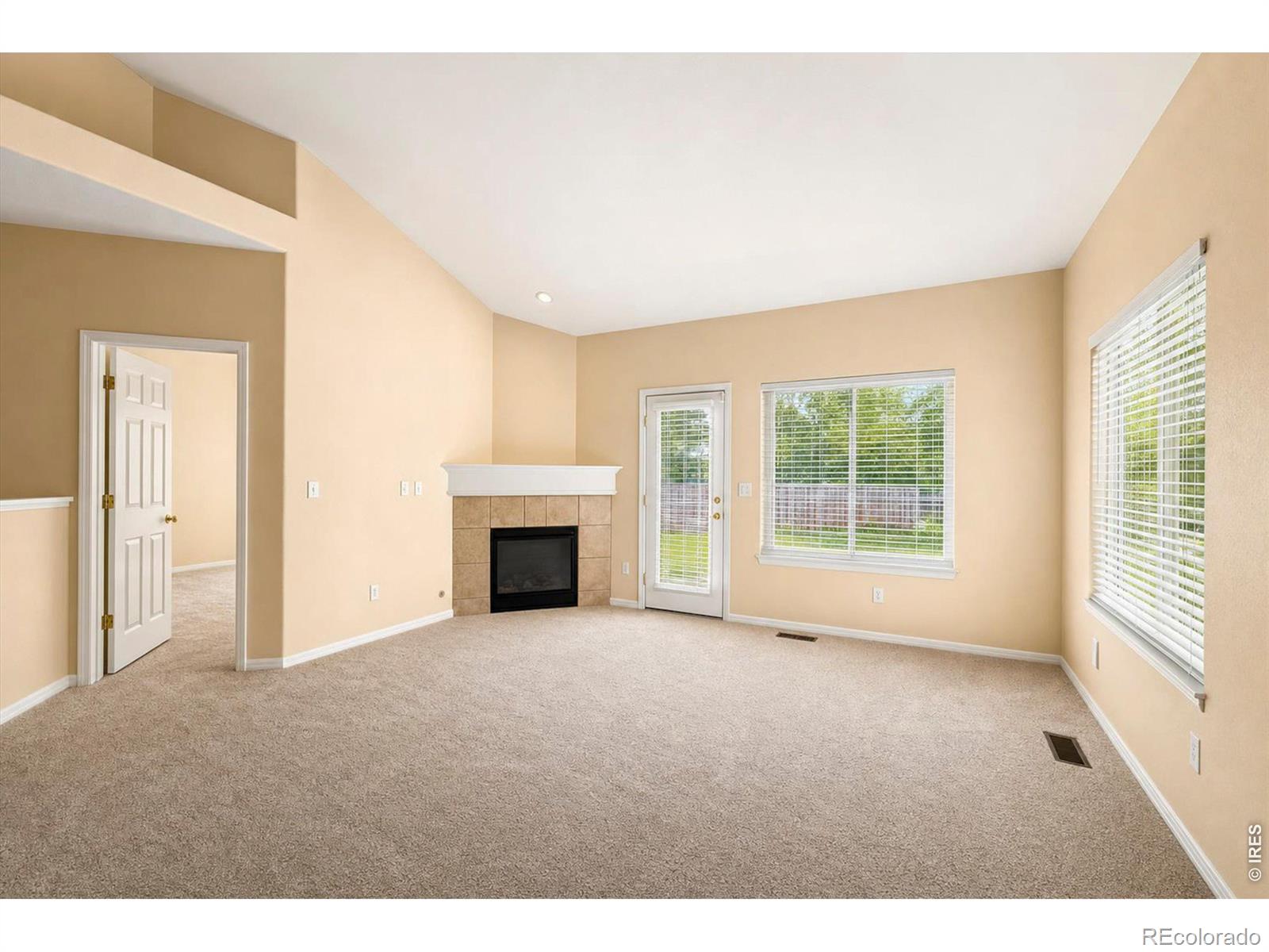 MLS Image #4 for 3963  da vinci drive,longmont, Colorado