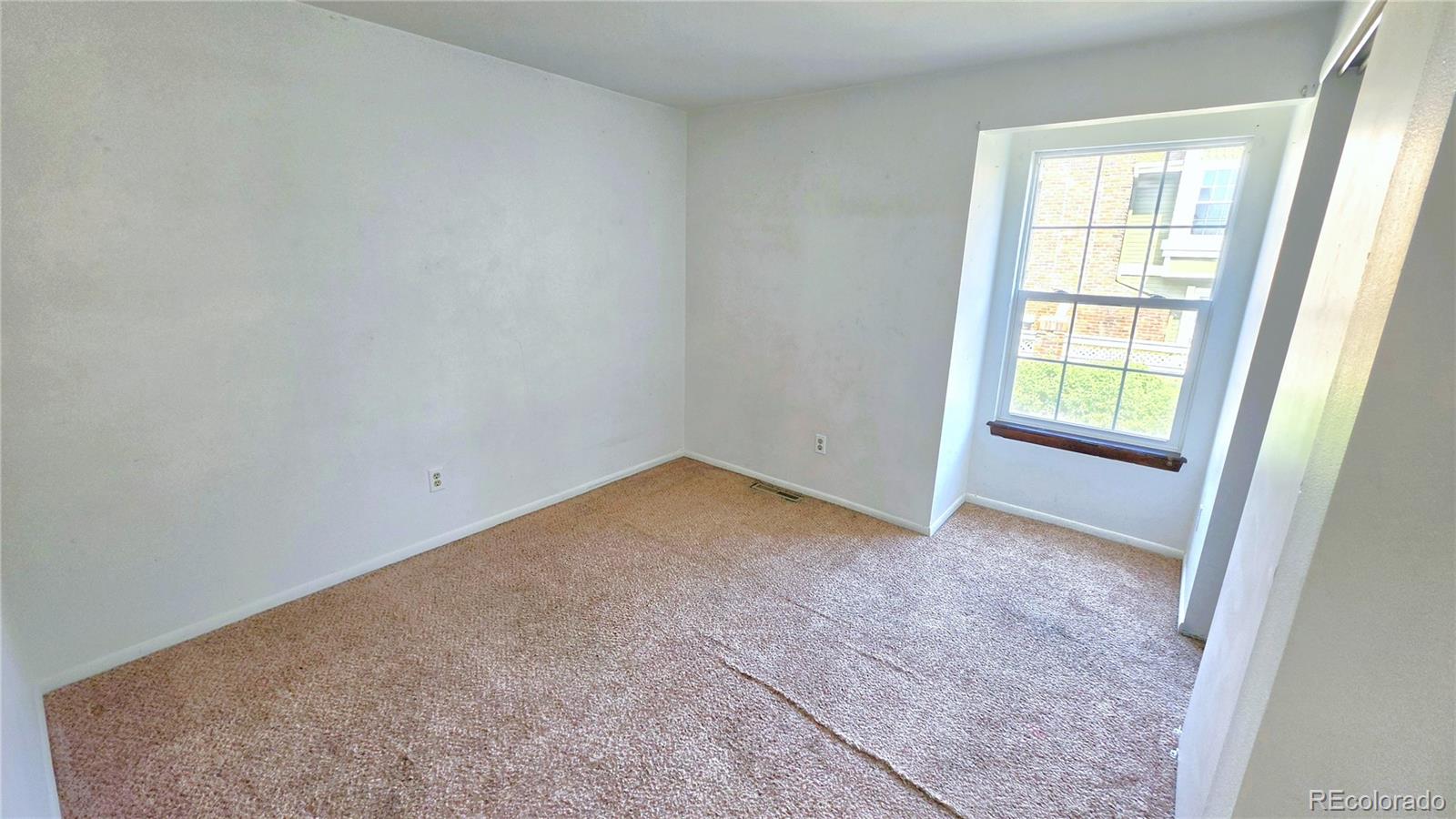 MLS Image #17 for 1915 s hannibal street,aurora, Colorado