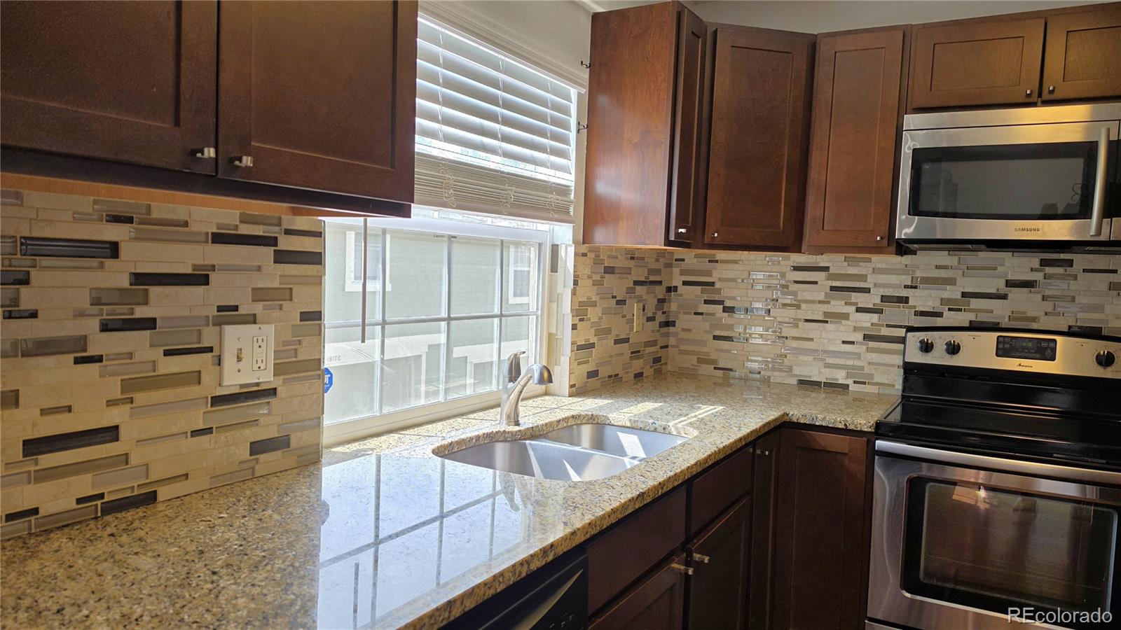 MLS Image #8 for 1915 s hannibal street,aurora, Colorado