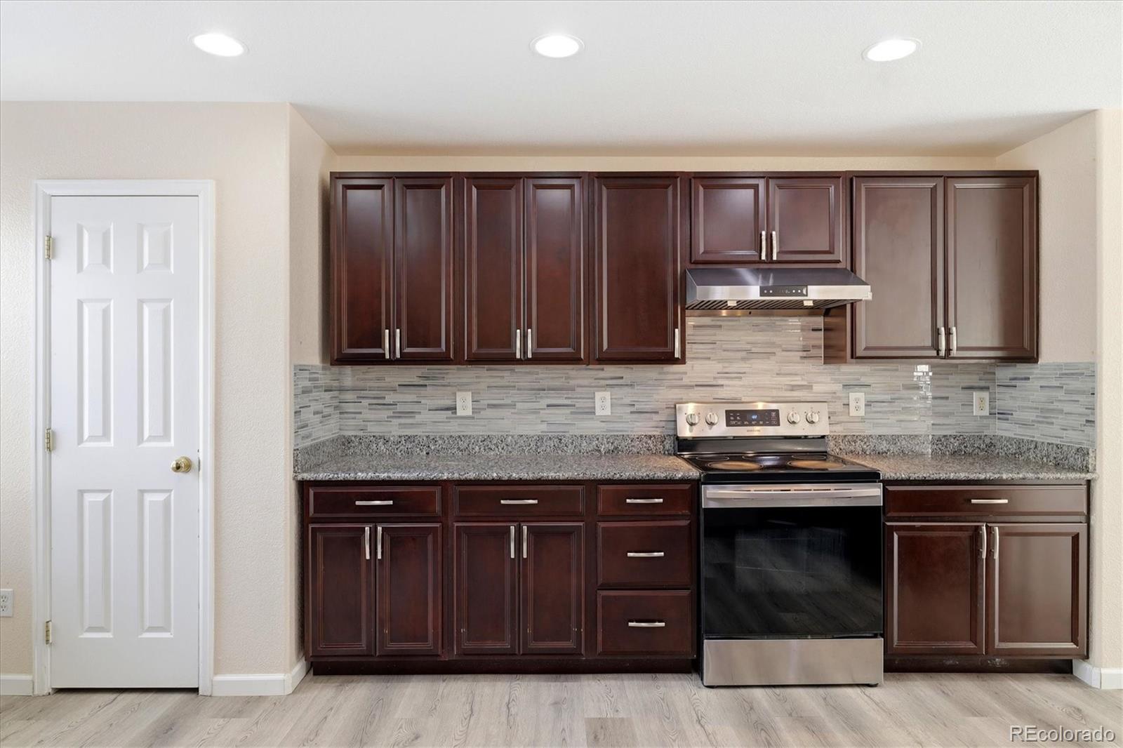 MLS Image #4 for 9261  jackson street,thornton, Colorado