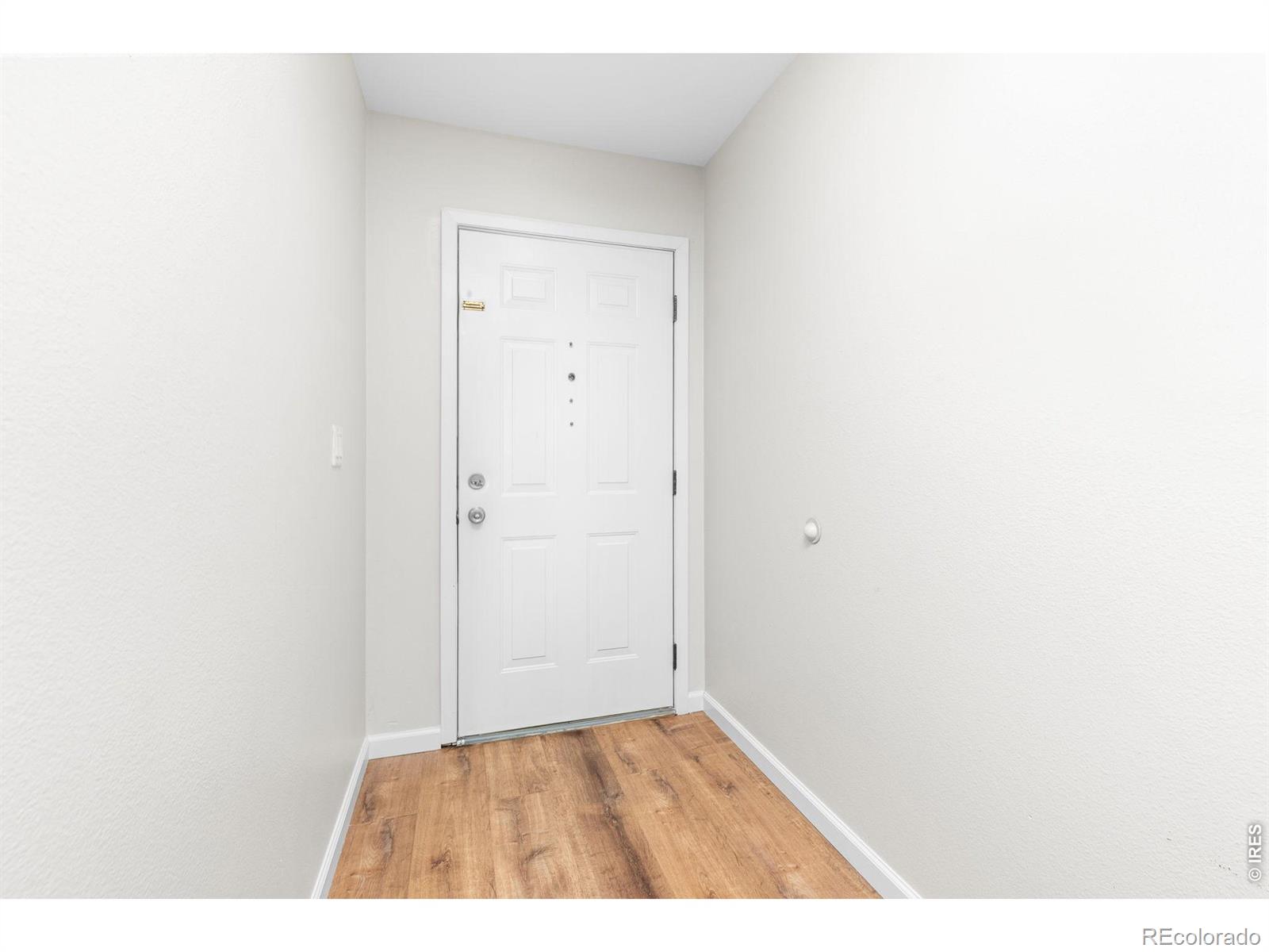 MLS Image #5 for 11209  holly street,thornton, Colorado